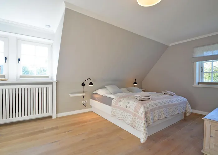 Hues Bredlun Nieblum